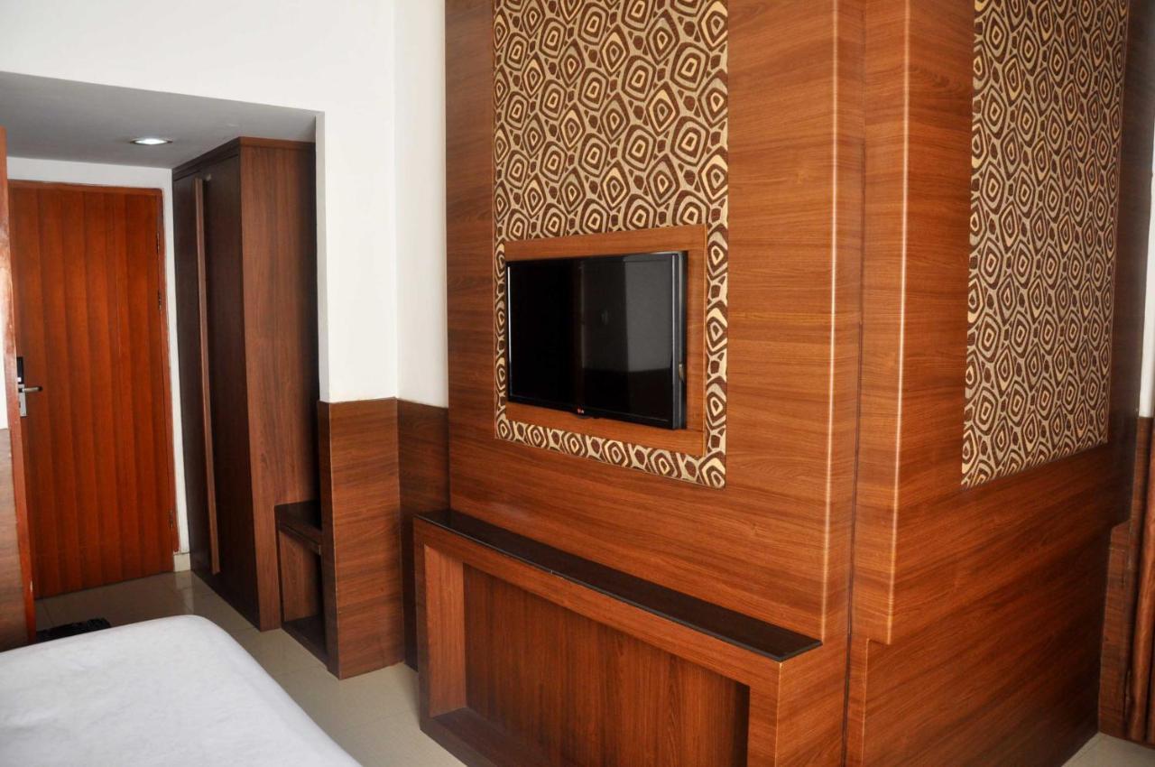 Ams Penthouse Otel Cakarta Dış mekan fotoğraf