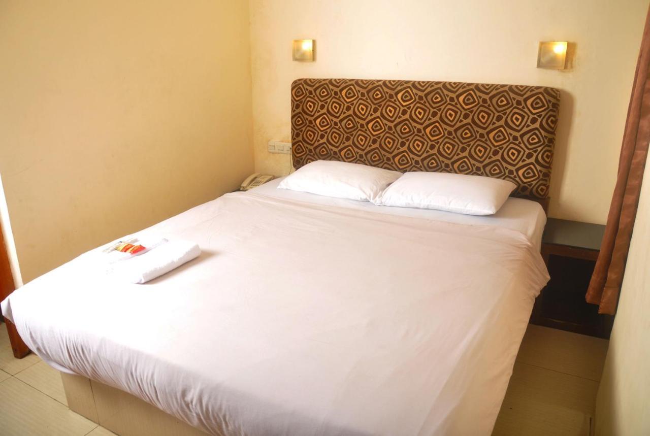 Ams Penthouse Otel Cakarta Dış mekan fotoğraf
