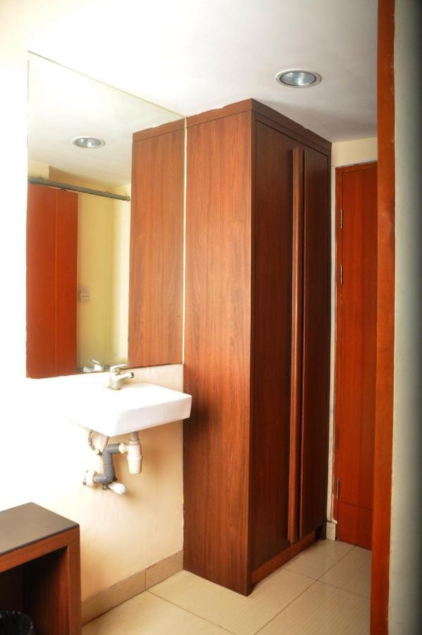 Ams Penthouse Otel Cakarta Dış mekan fotoğraf