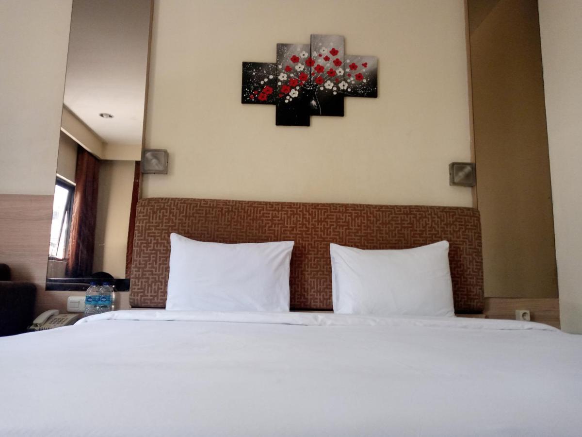 Ams Penthouse Otel Cakarta Dış mekan fotoğraf